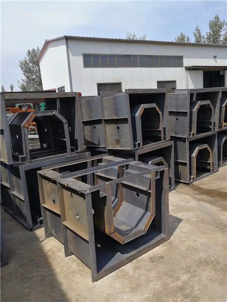 U型排水沟预制构件模具 满足刚度、强度与稳定性的关键技术